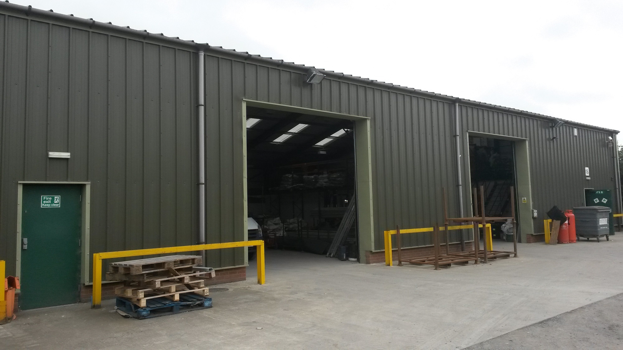 Wellington Self Storage - Taunton, Somerset - Warehousing and Industrial Units