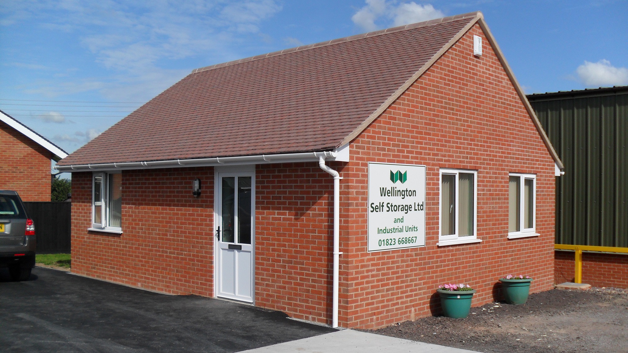 Wellington Self Storage - Taunton, Somerset - Domestic, Commercial - Short, Long Term - Office
